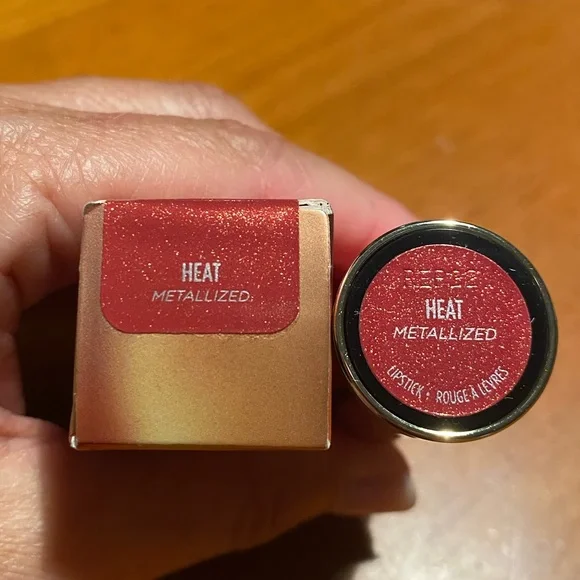 Urban Decay Vice Lipstick Heat 💋 - Picture 9 of 16